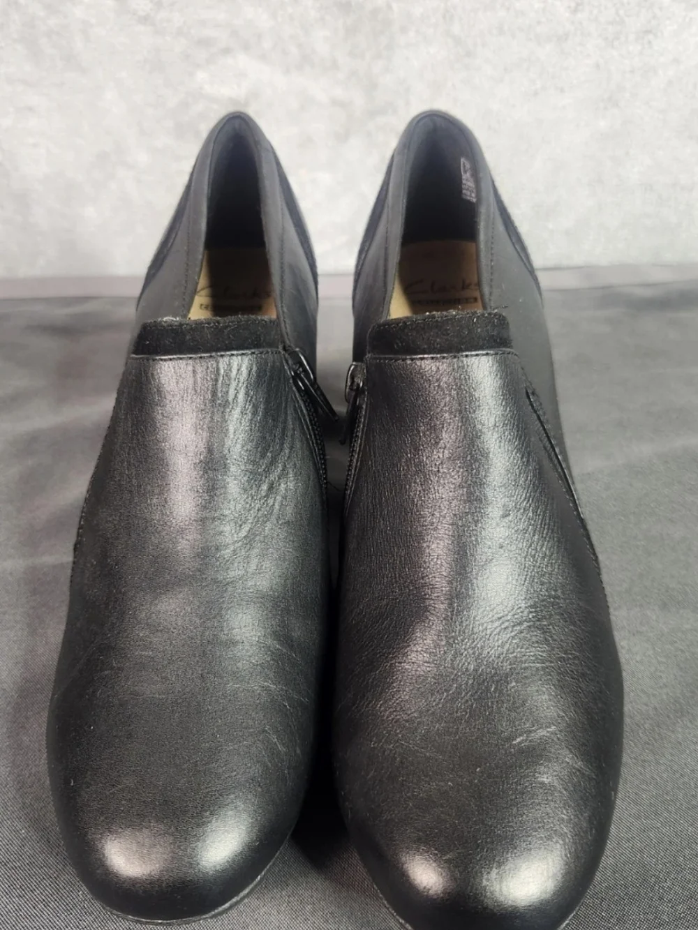 Clarks a Black Leather Block Heel Ankle Booties Shooties Women's Size 10w